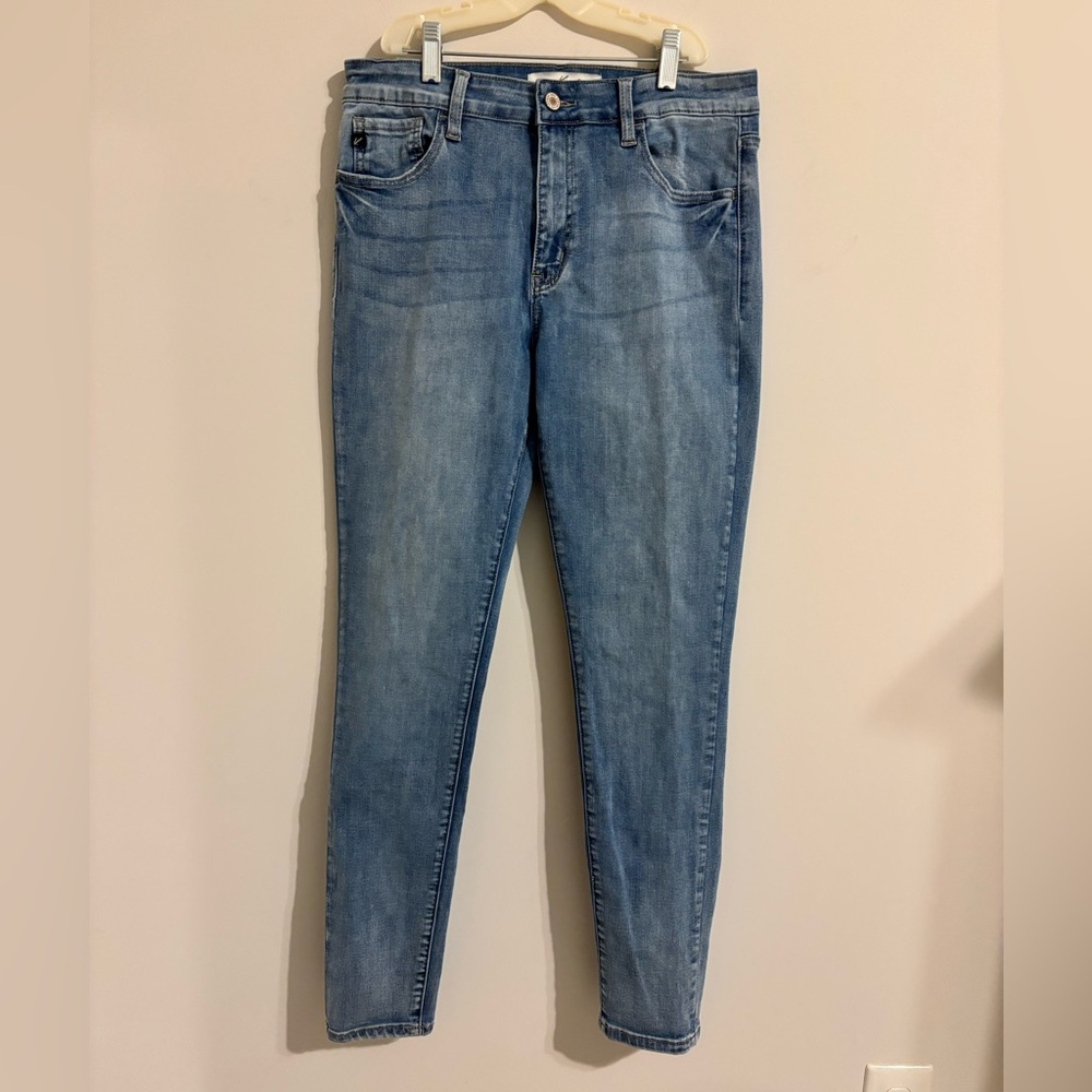 KanCan Skinny Jeans